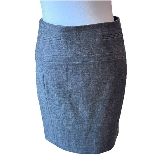 EXPRESS Tweed Knit Straight Pencil Skirt, Gray - Women's Size 00 work wear - Picture 2 of 7